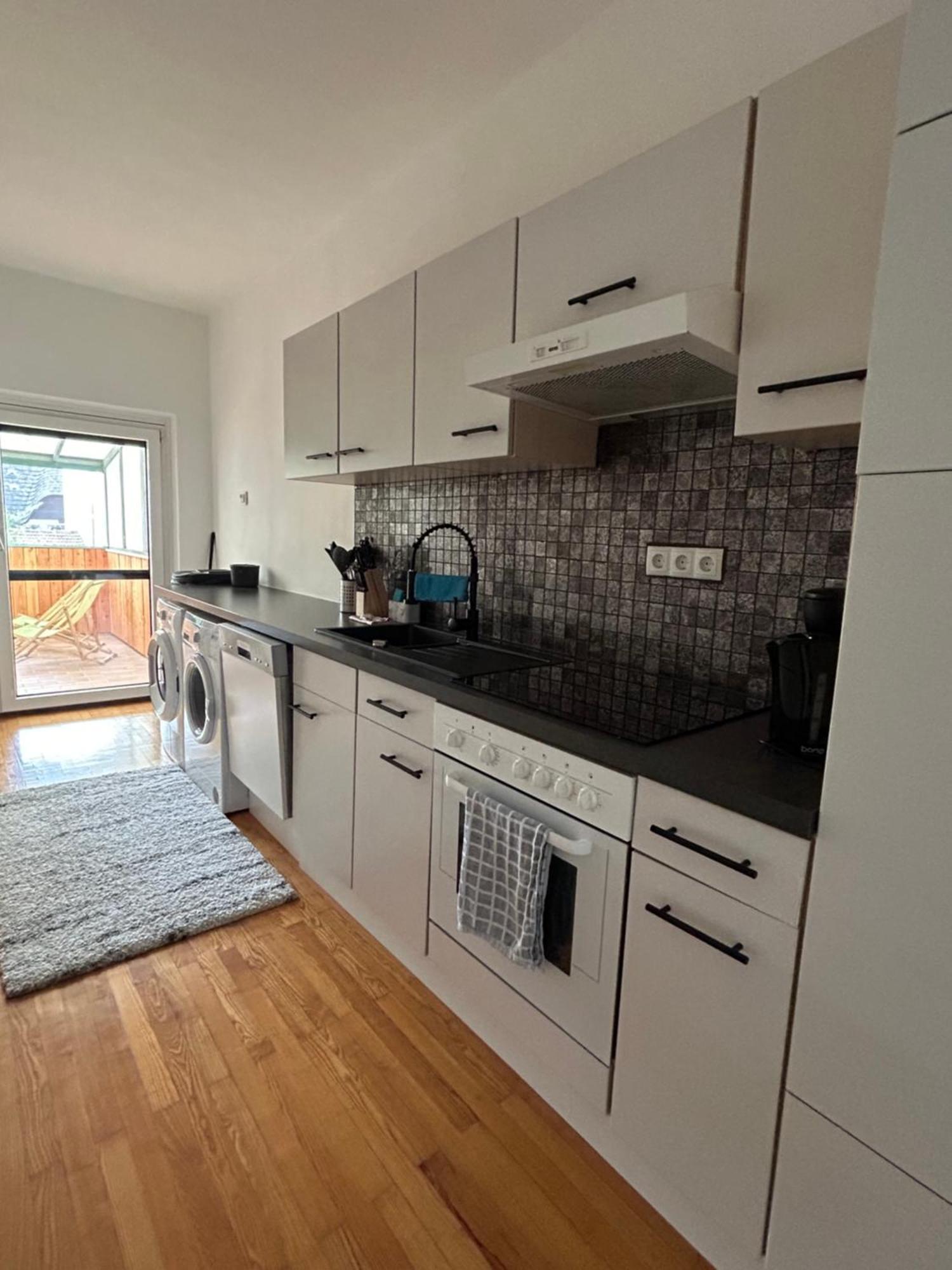 Apartment Bambi Маутерн Екстериор снимка